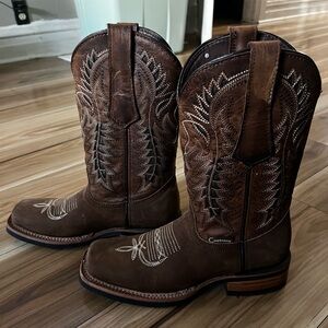Cowboy boots for Men size 6